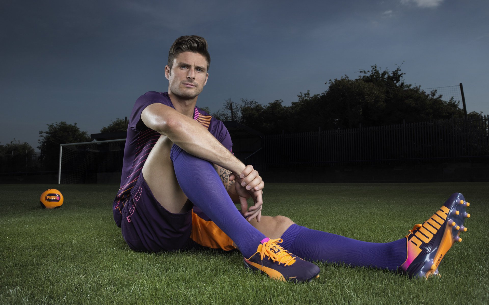 英超青训营引入虚拟现实技术强化战术意识,英超本队青训